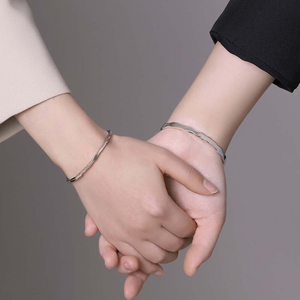 Romantic Friendship Bracelet Set Silver Stainless Steel Hand Chain Braces  For Women And Men From Dhgateexe, $14.75 | DHgate.Com