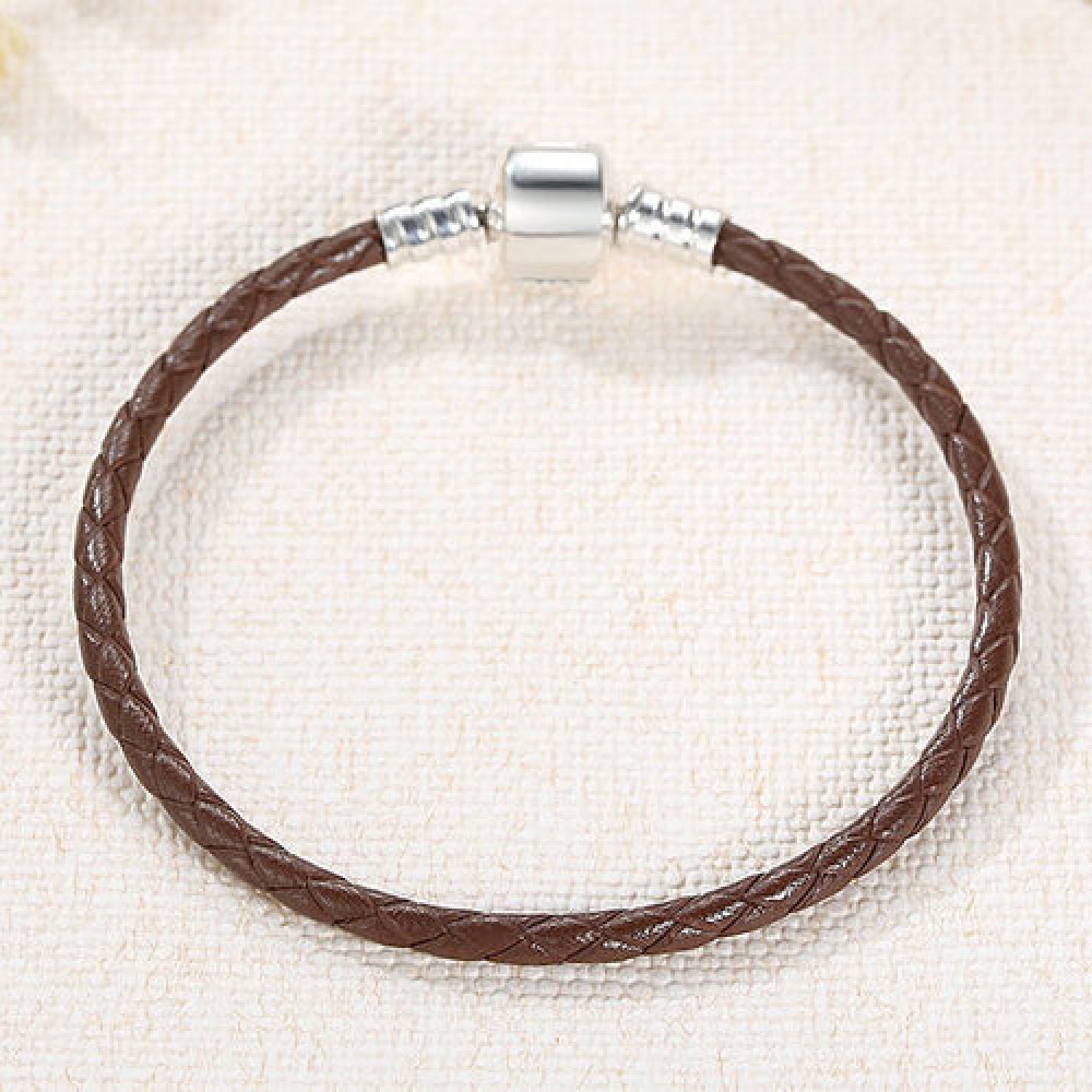 Women's Braided Leather Bracelet