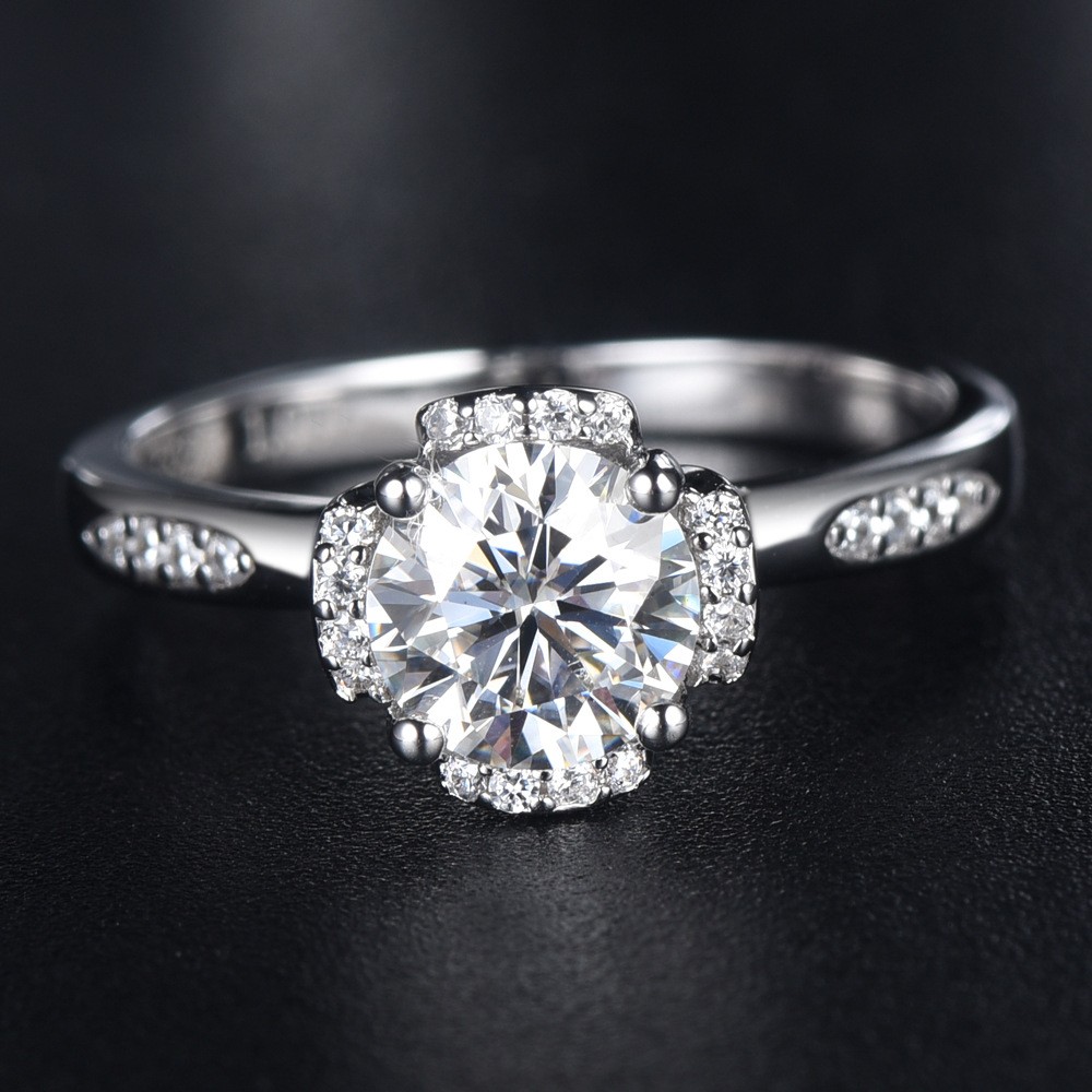 Engravable Cluster Moissanite Promise Ring For Women In 925 Sterling Silver