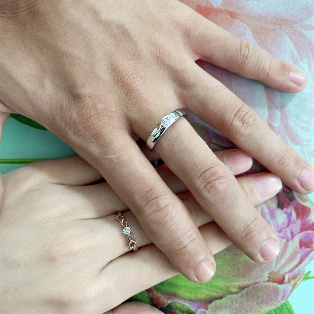 How to Wear Promise Rings After Engagement?
