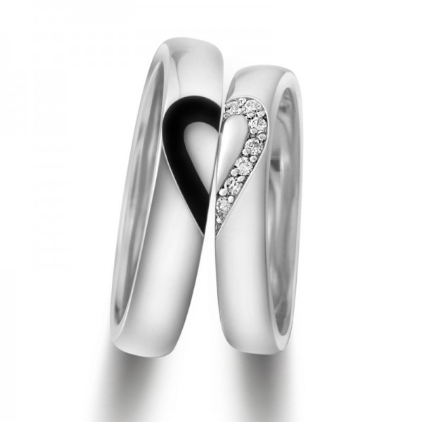 White Gold Plated Matching Heart Couple Rings In 925 Sterling Silver