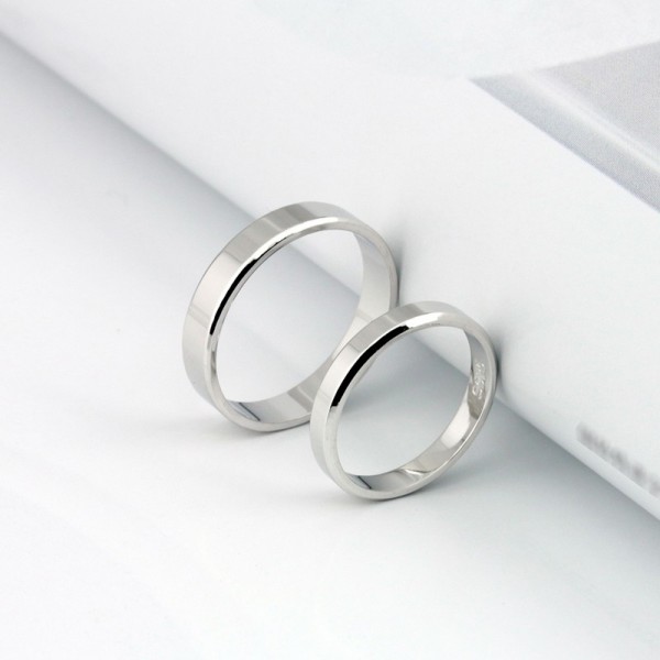 Engravable Simple Couple Rings In 925 Sterling Silver For Valentine's Day present