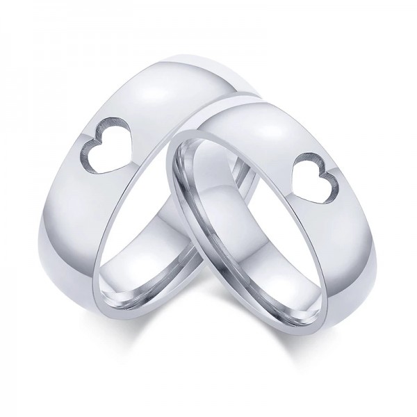 Engravable Cute Hollow Heart Ring For Couples In Stainless Steel