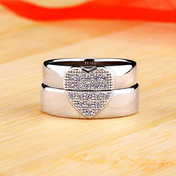 Personalized Matching Heart Moissanite Couple Wedding Bands In Silver