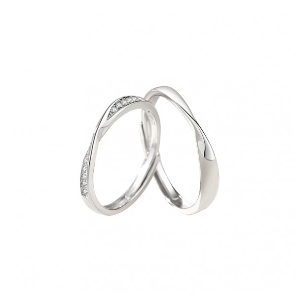 Engravable Mobius Strip Adjustable Couple Rings in Sterling Silver