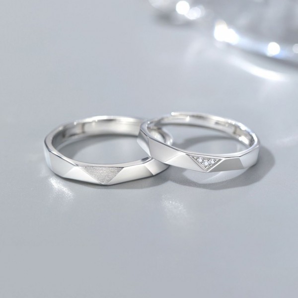 Engravable Rhombus Shaped Adjustable Couple Rings in Sterling Silver