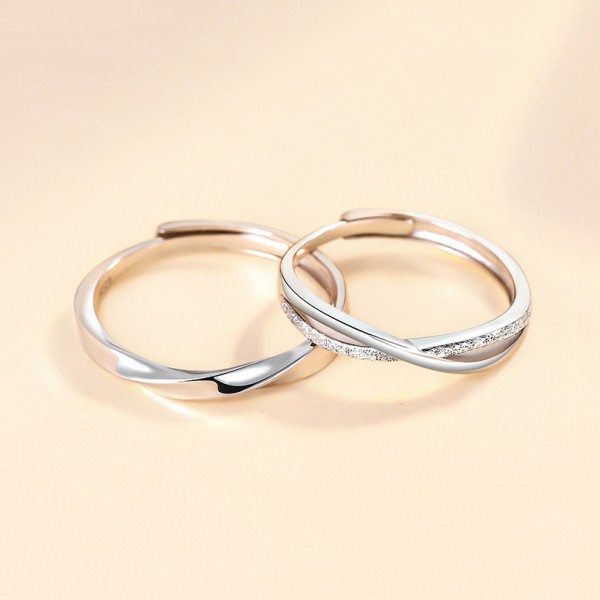 Engravable Mobius Strip Couple Matching Rings in Sterling Silver