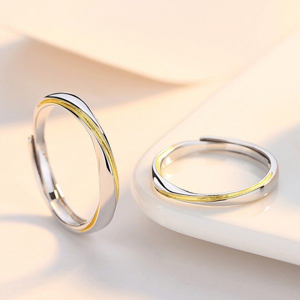 Adjustable Mobius Strips Couple Engravable Rings in Sterling Silver